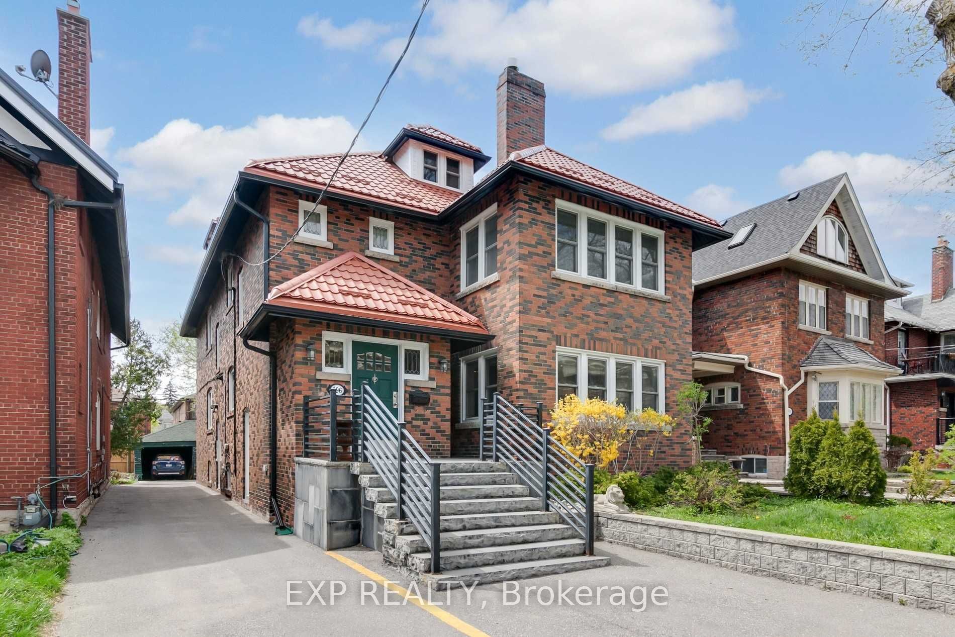 Residential Lease in Toronto C03 2