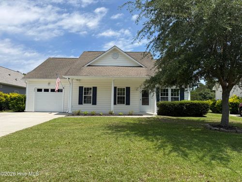 136 N Palm Dr, Winnabow, NC, 28479-5668 | Card Image