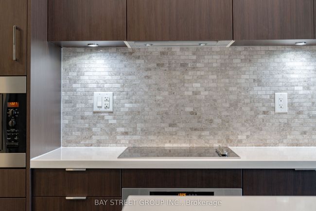 3212 - 21 Widmer St, Condo with 2 bedrooms, 1 bathrooms and null parking in Toronto ON | Image 31