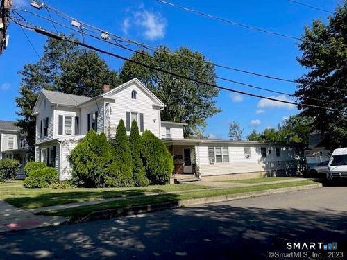b-26 Lafayette St, Milford, CT, 06460-4700 | Card Image