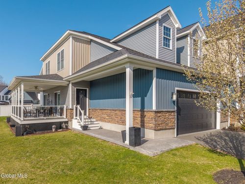 32 Stacey Way, Troy, NY, 12180-8377 | Card Image