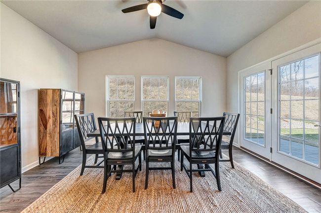 114 Magnolia Dr, House other with 3 bedrooms, 3 bathrooms and 2 parking in Mc Kees Rocks PA | Image 14