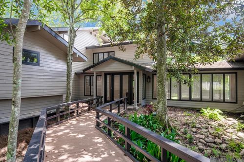 4921 Piney Point Ave, Baton Rouge, LA, 70817-2724 | Card Image