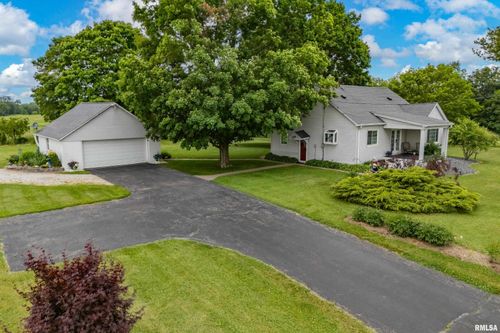13524 Us Route 67, Milan, IL, 61264-4900 | Card Image