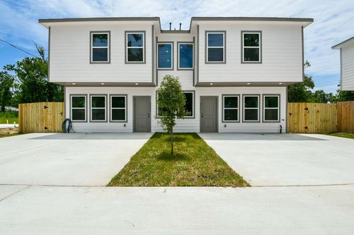 8306 Tidwell Rd, Houston, TX, 77028-1122 | Card Image