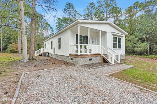 14 Redwood Dr, Southport, NC, 28461-9190 | Card Image