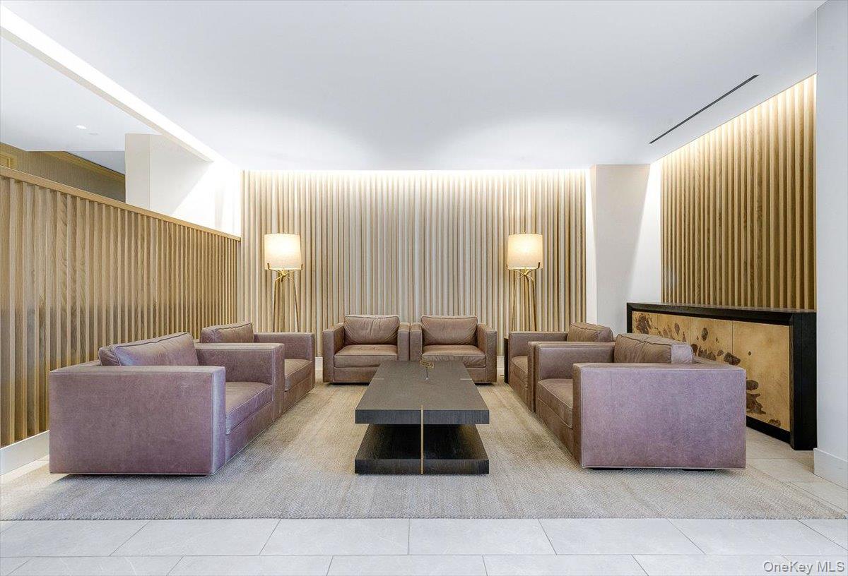 Residential in New York 4