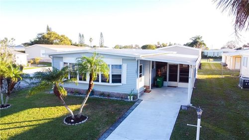 1081 Parkway Ln, Barefoot Bay, FL, 32976-7015 | Card Image