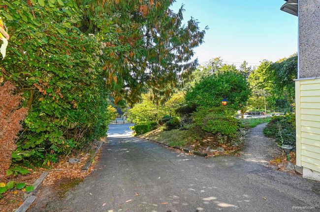 4419 Marine Drive, House other with 5 bedrooms, 2 bathrooms and 1 parking in Burnaby BC | Image 6