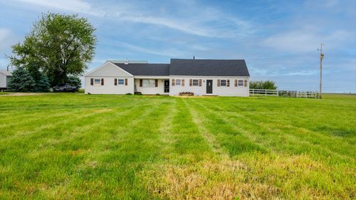 17594 N 2500 East Rd, Towanda, IL, 61776-9404 | Card Image