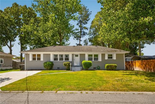 769 Brinson Arch Arch, Virginia Beach, VA, 23455 | Card Image