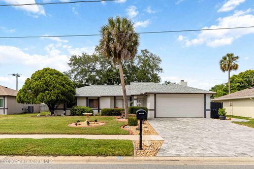 2415 Raintree Lake Cir, Merritt Island, FL, 32953-2941 | Card Image