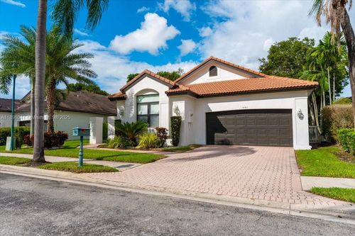 1441 Lacosta Dr E, Pembroke Pines, FL, 33027-2300 | Card Image