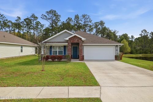 10180 Orchid Magnolia Dr, Gulfport, MS, 39503-9526 | Card Image