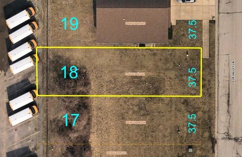 3421 Fox Valley Ln, Belleville, IL, 62220-3492 | Card Image