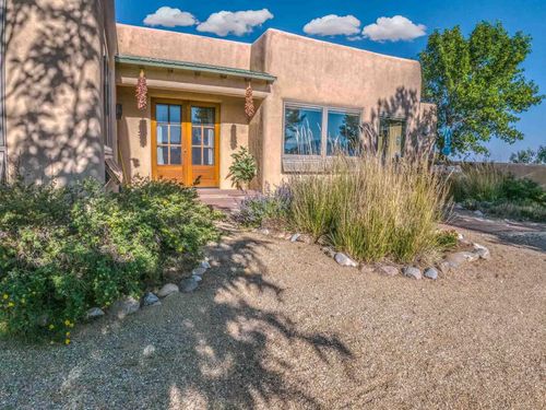 98 Calle Mirador, Ranchos De Taos, NM, 87557 | Card Image
