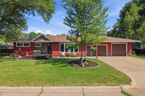 1438 Hilltop Boulevard, Chippewa Falls, WI, 54729 | Card Image