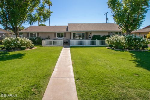 2017 W Edgemont Ave, Phoenix, AZ, 85009-1943 | Card Image