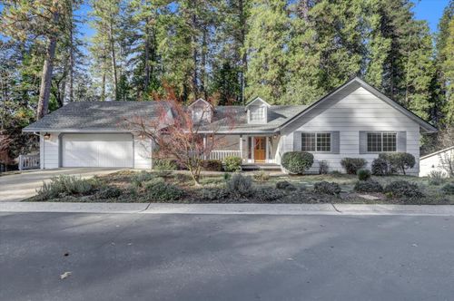 362 Gracie Rd, Nevada City, CA, 95959-3601 | Card Image