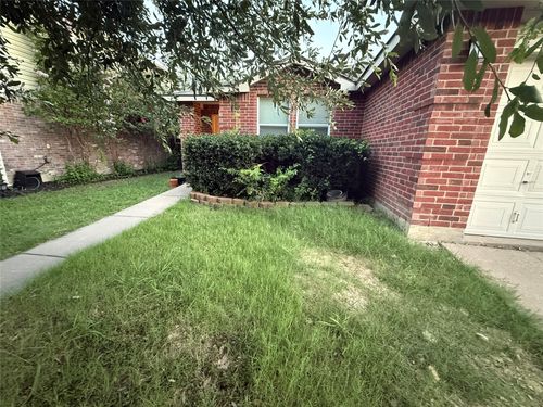645 Granite Ridge Dr, Fort Worth, TX, 76179-7331 | Card Image