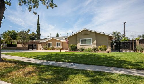 6023 Academy Ave, Riverside, CA, 92506-3718 | Card Image