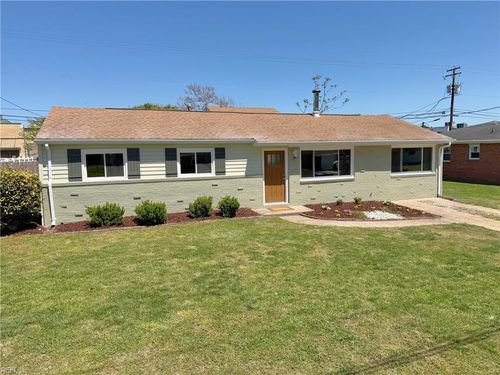 1101 Fontana Ave, Chesapeake, VA, 23325-3111 | Card Image