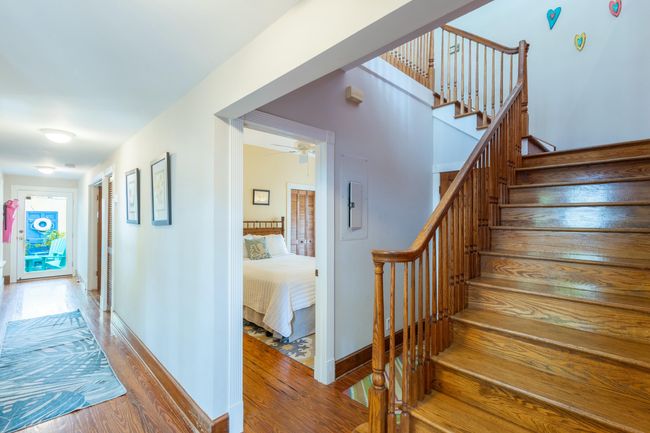 Stairway & Laundry Room | Image 14