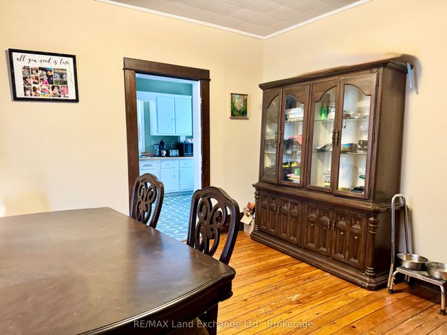 79 Albert St S, House other with 4 bedrooms, 2 bathrooms and 3 parking in Southampton ON | Image 6