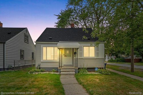 15867 Leona Dr, Redford, MI, 48239-3844 | Card Image