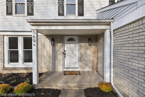 569 Worthington Rd, Canton, MI, 48188-1511 | Card Image