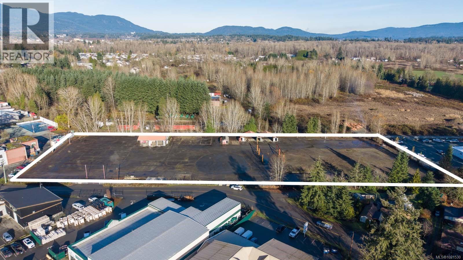 Land in Duncan 5