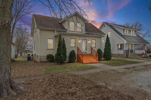 113 Columbus St, Sibley, IL, 61773-9509 | Card Image