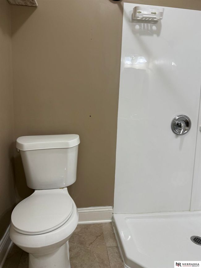 5906 N 34 Th St, House other with 3 bedrooms, 2 bathrooms and null parking in Omaha NE | Image 16