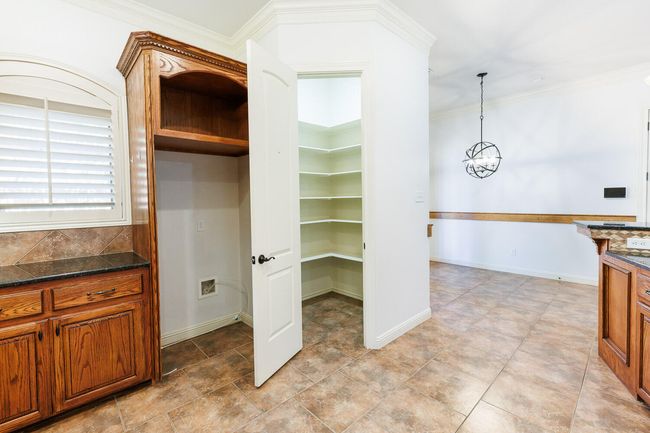 10003 Savannah Ave, House other with 4 bedrooms, 5 bathrooms and null parking in Lubbock TX | Image 16