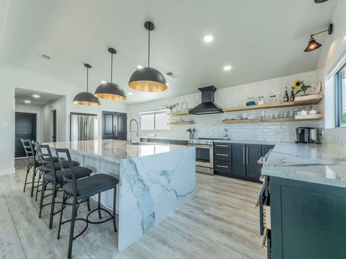 3900 Lake Park Cv, Lago Vista, TX, 78645-6108 | Card Image