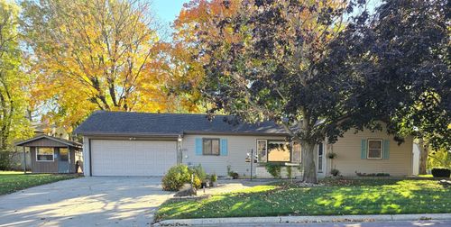 1024 Prince St, Mountain Lake, MN, 56159-1002 | Card Image