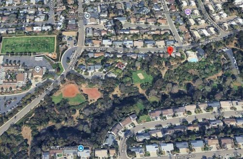961 Woodlake Dr, Cardiff by the Sea, CA, 92007-1024 | Card Image