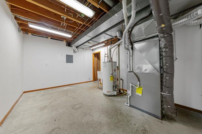 51 Utility_lower.jpg | Image 54