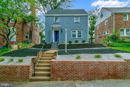 6005 New Hampshire Ave Ne, WASHINGTON, DC, 20011-1535 | Card Image