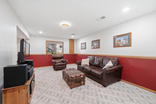 4219 Wentworth Ave, Minneapolis, MN, 55409-1923 | Card Image