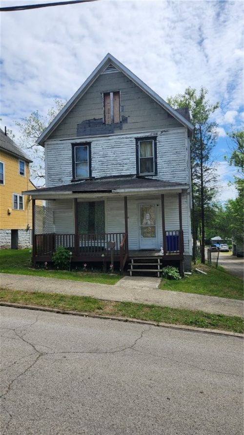 309 Seeley Ave, Oil City, PA, 16301-1865 | Card Image
