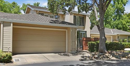 9105 Westcliff Lane, Fair Oaks, CA, 95628 | Card Image