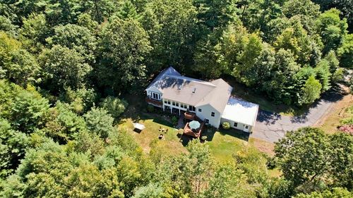 267 Southampton Rd, Holyoke, MA, 01040-9519 | Card Image