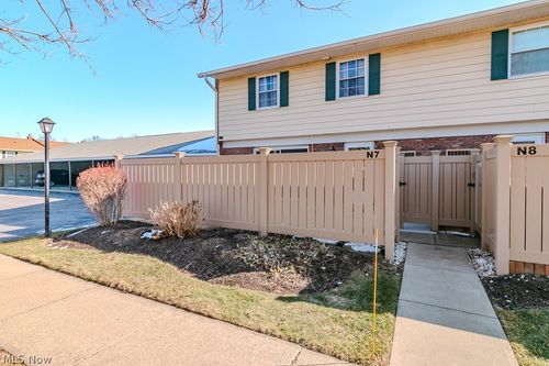 apt-n7-7970 Mentor Ave, Mentor, OH, 44060-5604 | Card Image