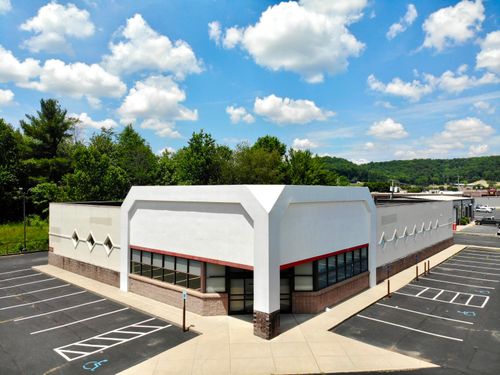 343 N Wallace Wilkinson Boulevard, Liberty, KY, 42539 | Card Image