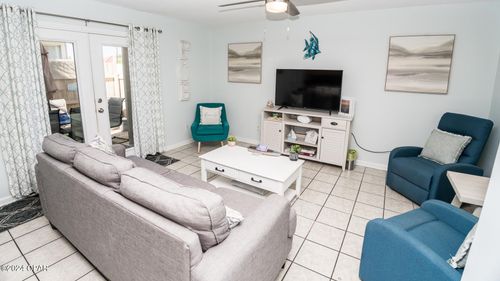 2b6-17462 Front Beach Rd, Panama City Beach, FL, 32413-2083 | Card Image