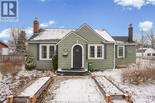 3396 Woodward Blvd, Windsor, ON, N8W2Y6 | Card Image