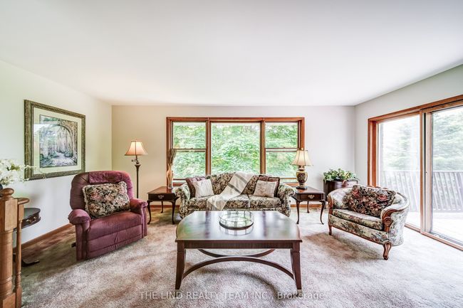 5205 10 Th Sideroad, House other with 5 bedrooms, 2 bathrooms and 20 parking in Cookstown ON | Image 11