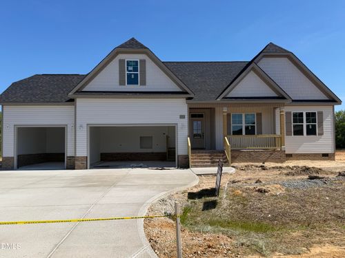 38 Charles Point Ln, Selma, NC, 27576-3704 | Card Image