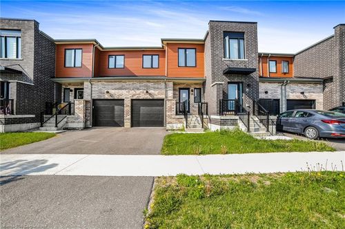 79 Gateland Dr, Barrie, ON, L9J0N2 | Card Image